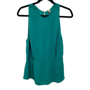 𝅺aritzia Wilfred Green Open-Back Peplum Top